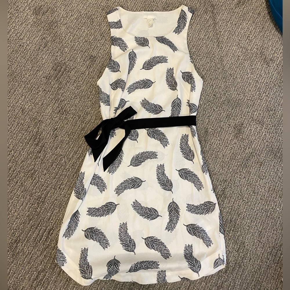 H&M summer dress feather design